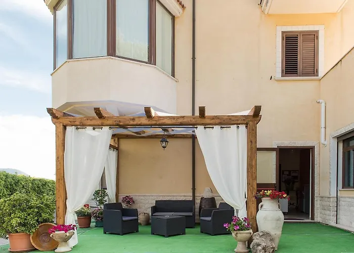 Il Giardino Dei Sogni Alojamento de Acomodação e Pequeno-almoço 3*